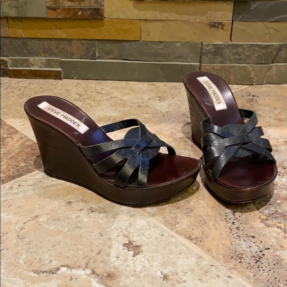 Steve Madden wedges